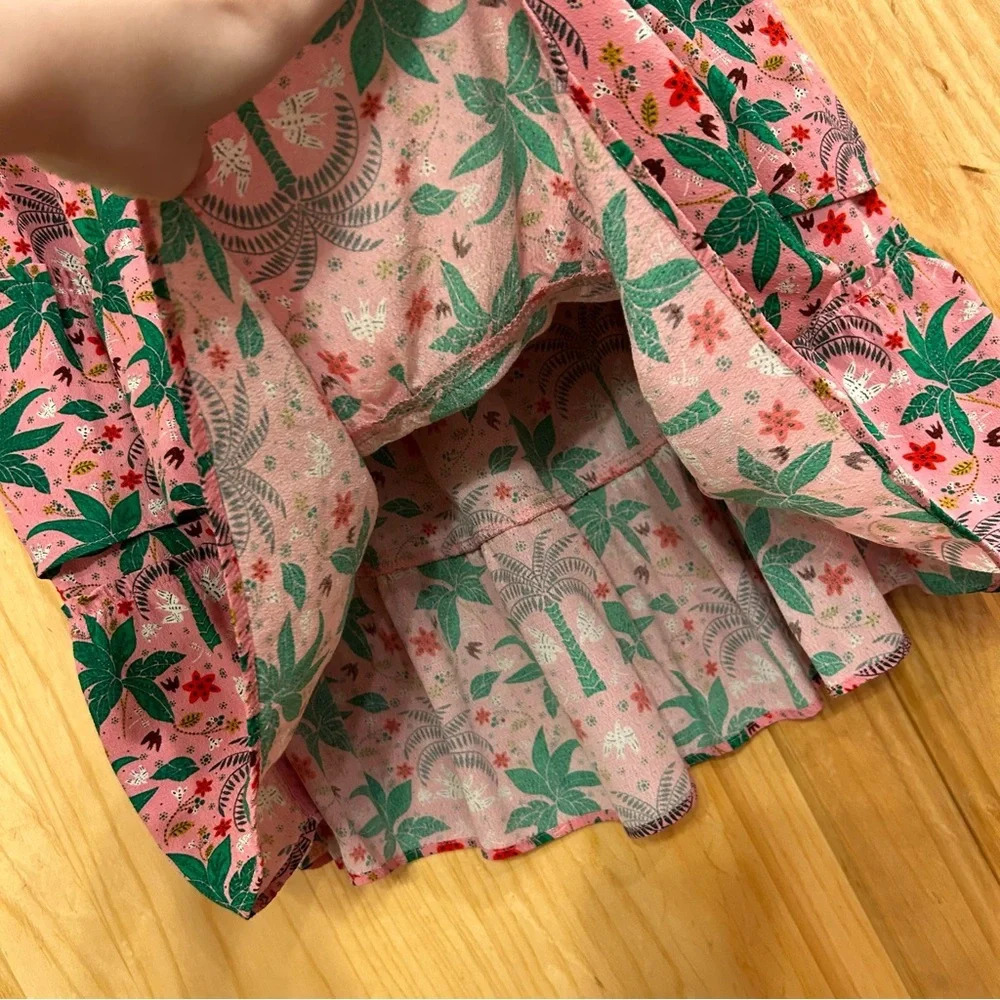 Multi Tiered Crepe Skirt - Posy
Pink, Oriental Palm - Picture 6 of 10